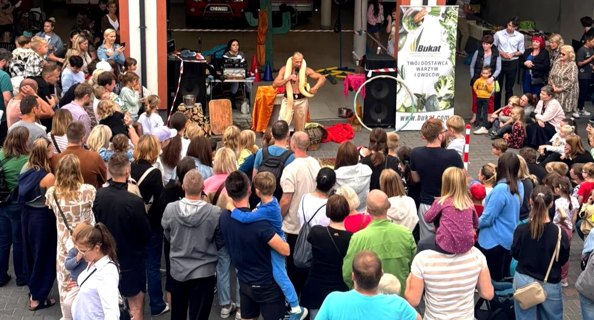 pikniki, uroczystosci, PIKNIK RODZINNY SOŁECTW STARE BABICE BABICE - zdjęcie, fotografia