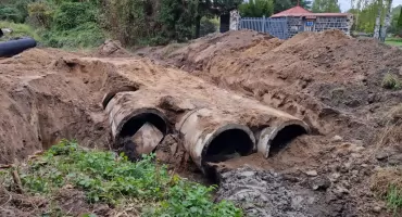KIEROWCO, CZYTAJ ZNAKI DROGOWE
