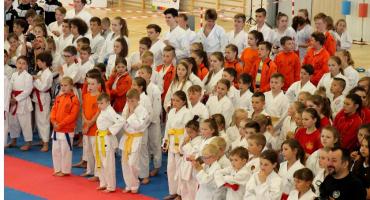 ZAWODY KARATE W NOWEJ HALI
